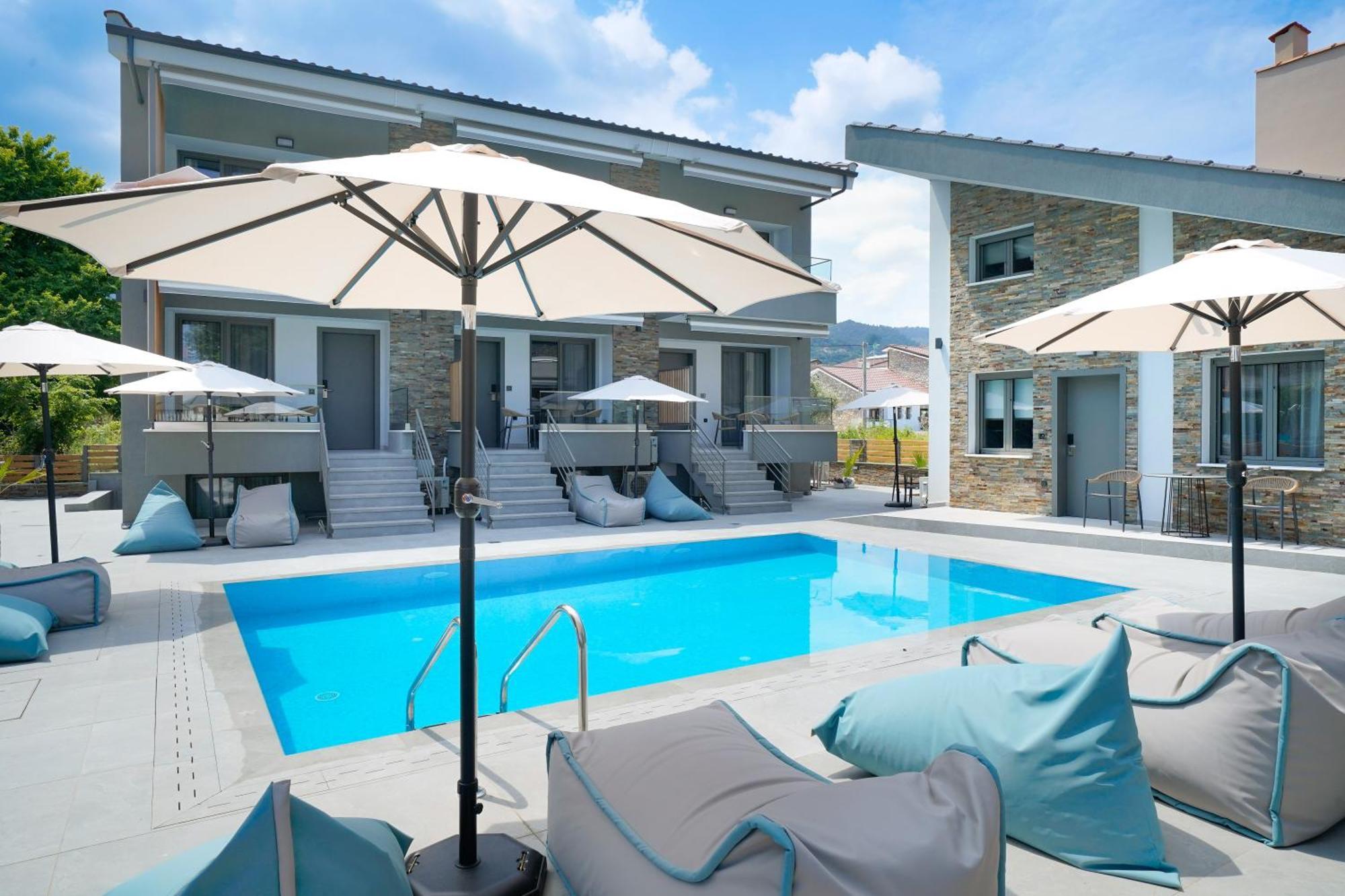 Aerino Luxury Villas Chrysi Ammoudia Exterior photo
